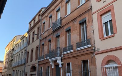 Immeuble ancien d’habitation, quartier Saint-Aubin au centre-ville de Toulouse